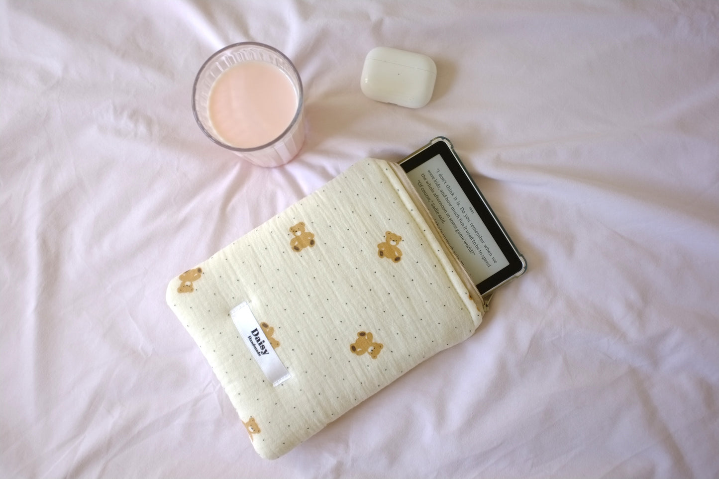 Kindle sleeve teddy bear muslin