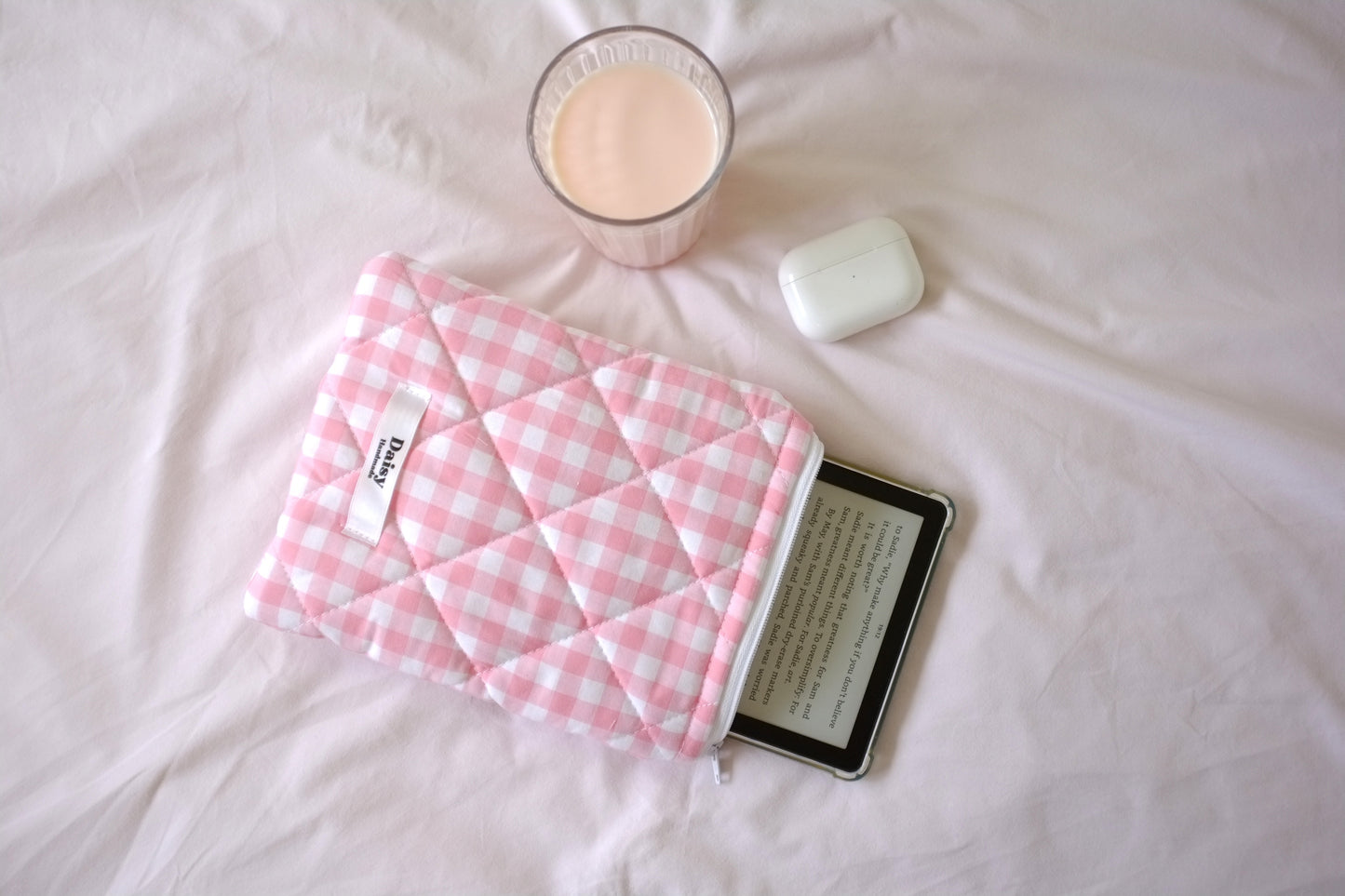 Kindle sleeve pink gingham