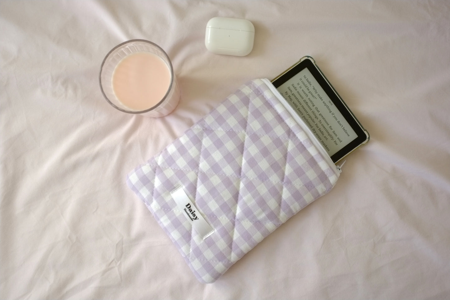 Kindle sleeve purple gingham
