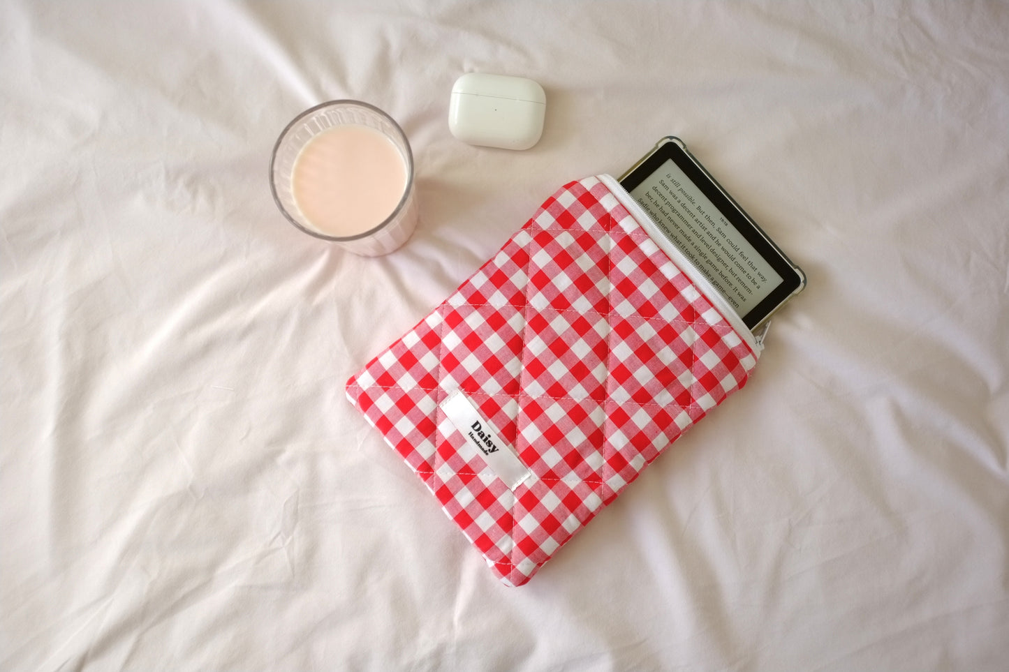 Kindle sleeve red gingham