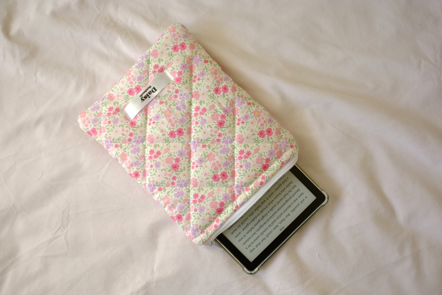 Kindle sleeve pink purple flowers
