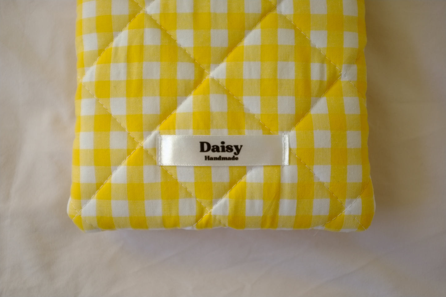 Kindle sleeve yellow gingham