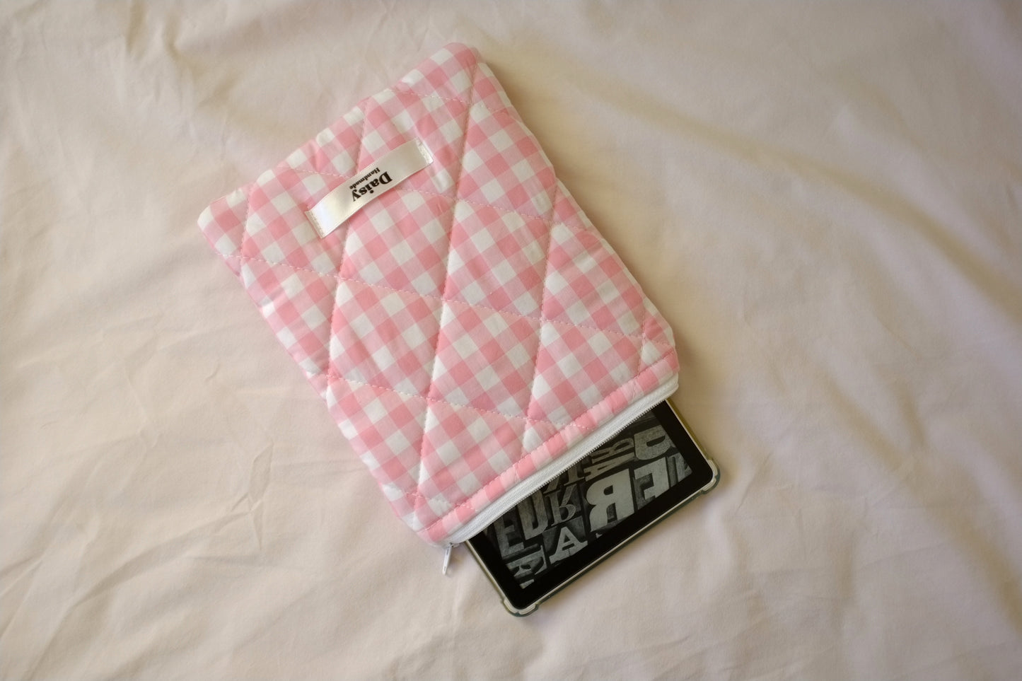 Kindle sleeve pink gingham