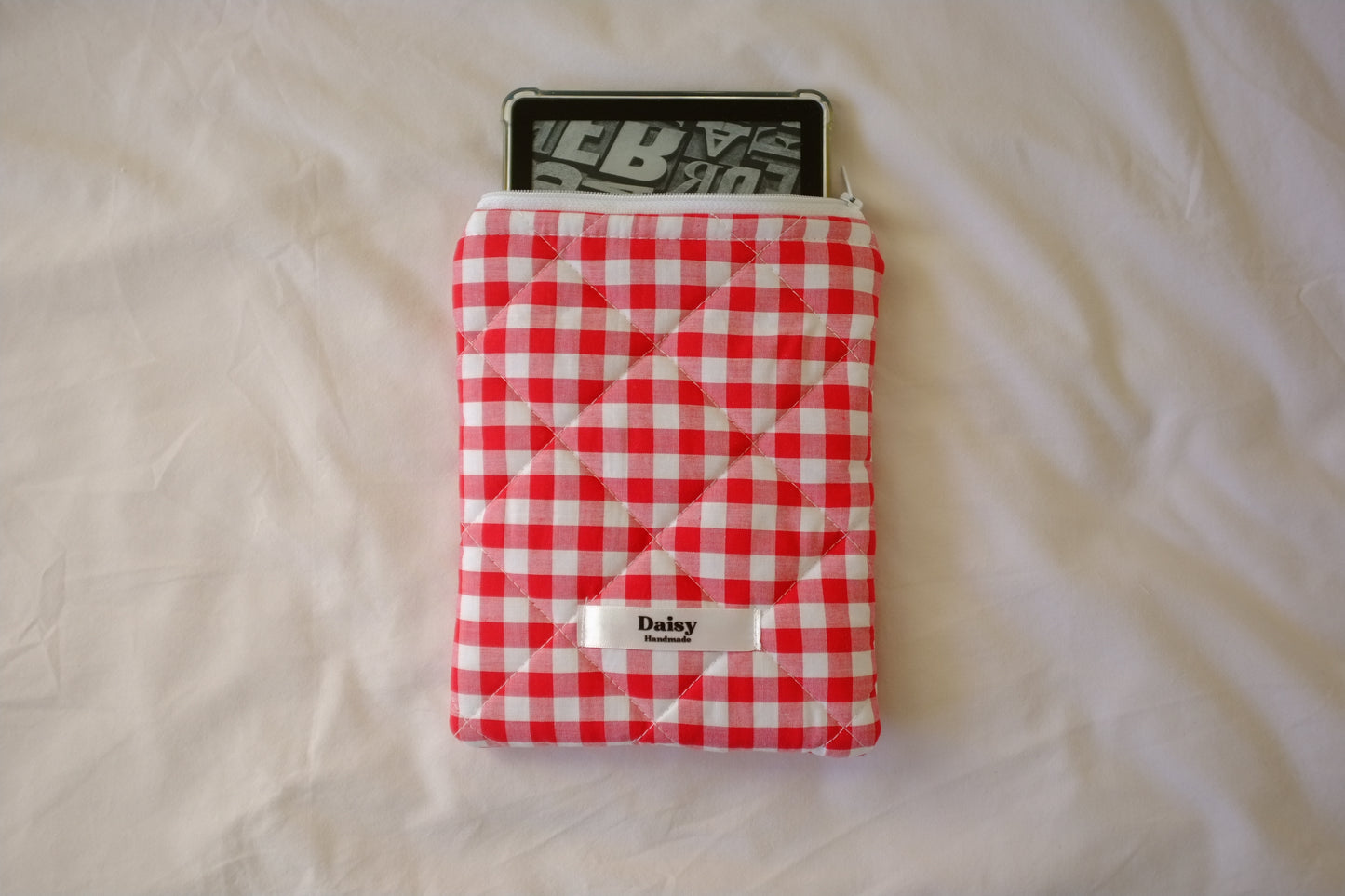 Kindle sleeve red gingham