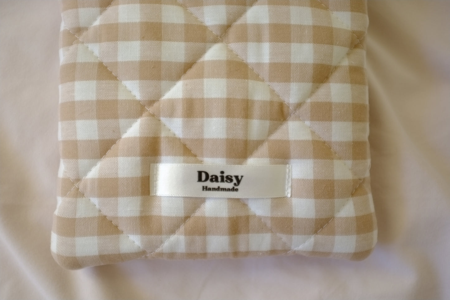 Kindle sleeve beige gingham