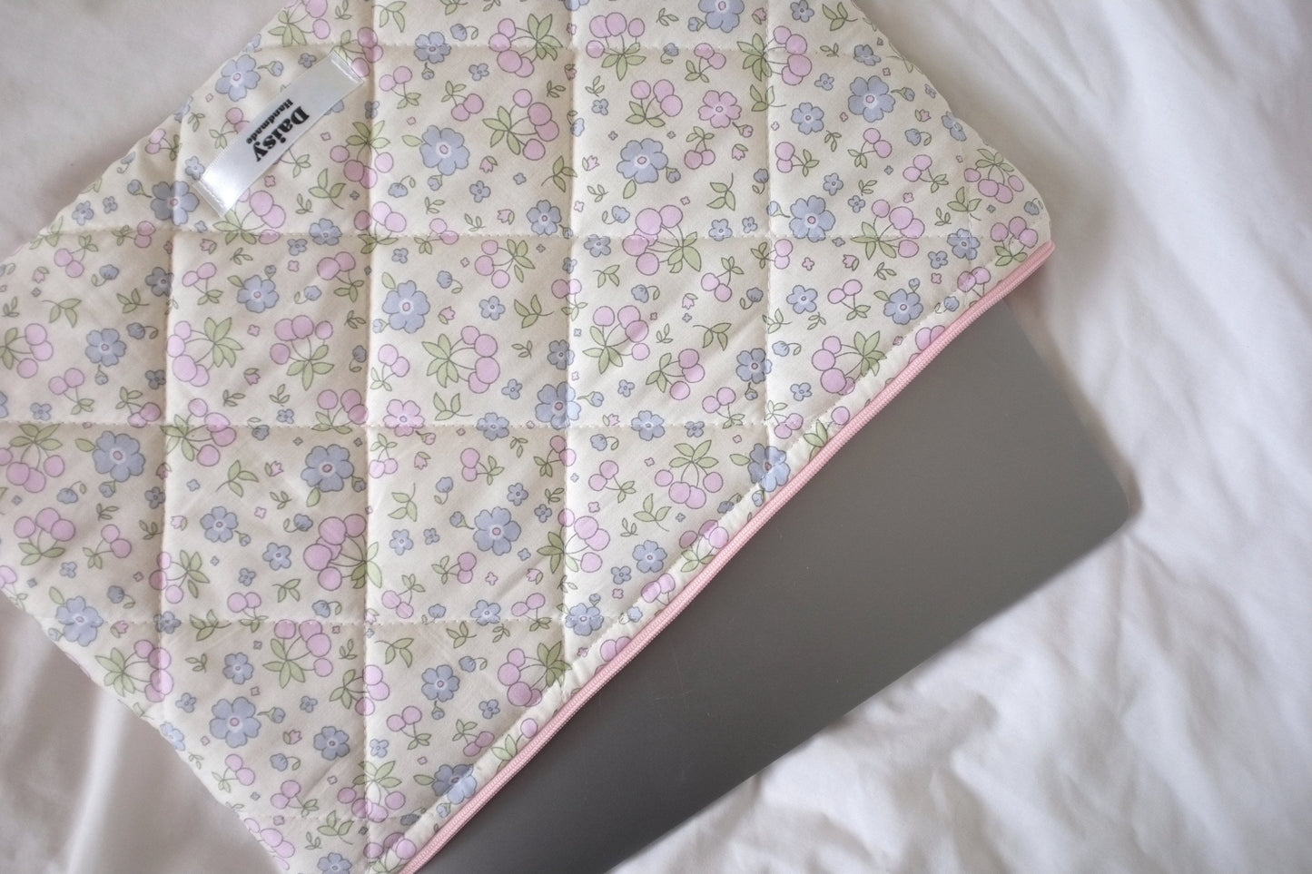 Laptop sleeve summer fruits