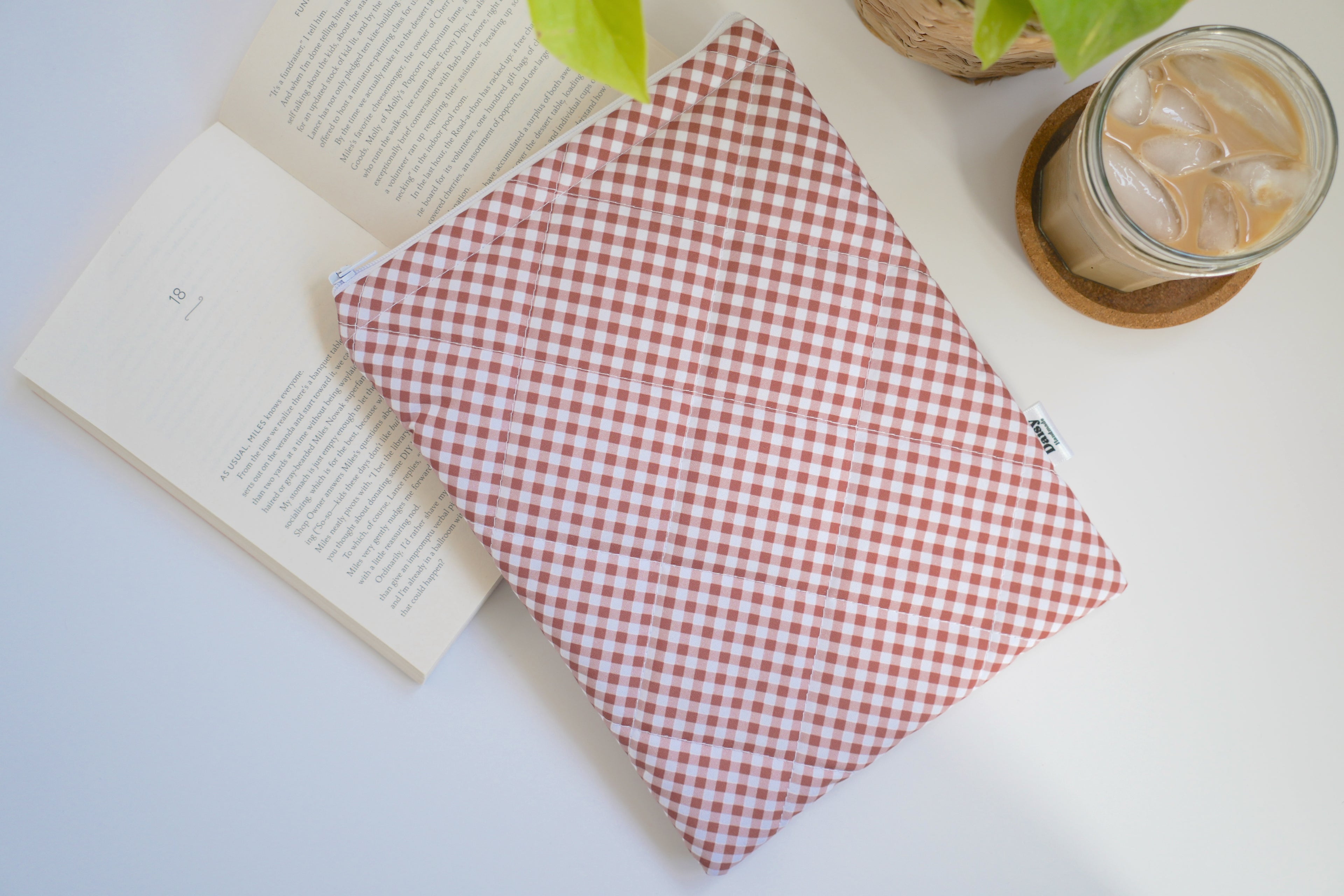 Quilted brown diagonal gingham book sleeve