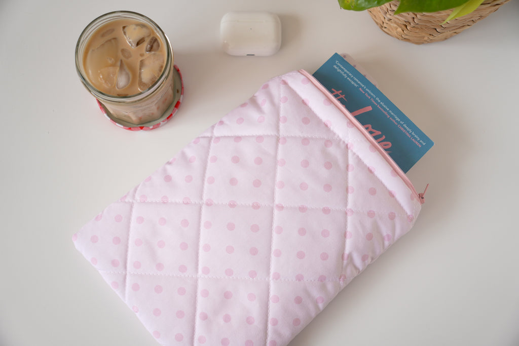 Quilted pink polka dot book sleeve