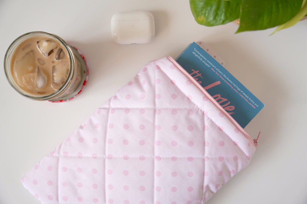 Quilted pink polka dot book sleeve