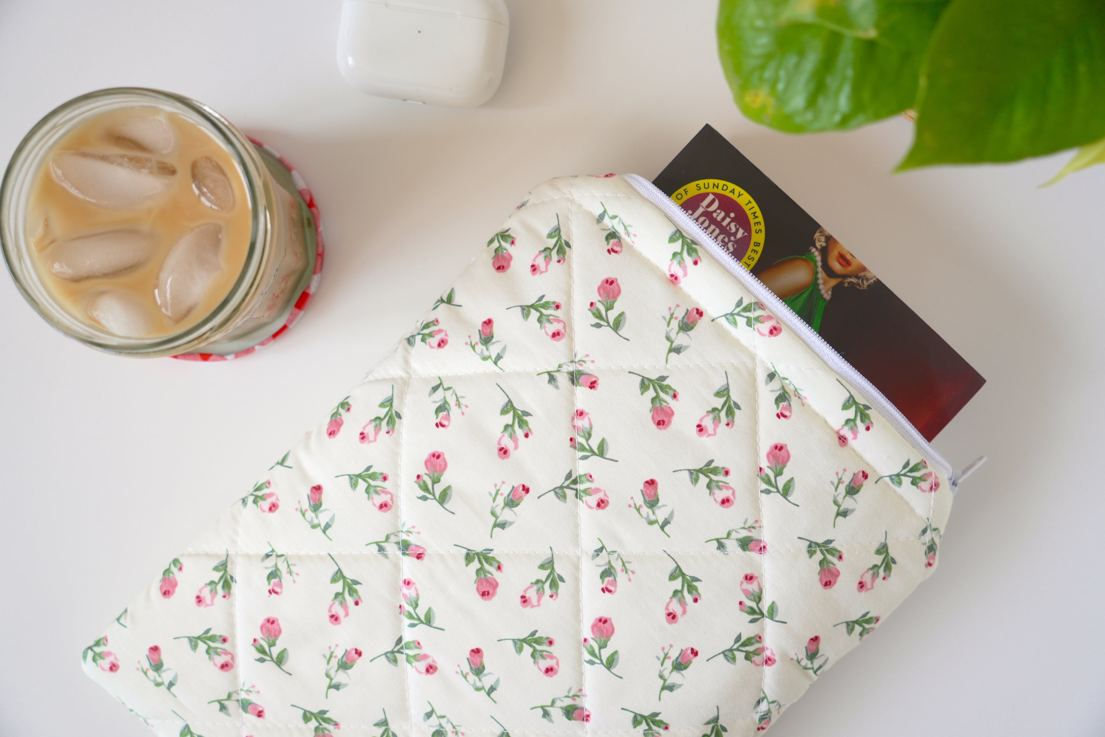 Quilted Ivory rose buds book sleeve