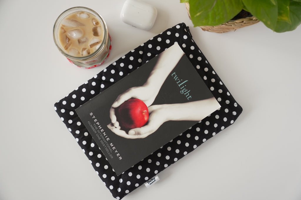 Quilted black polka dot book sleeve