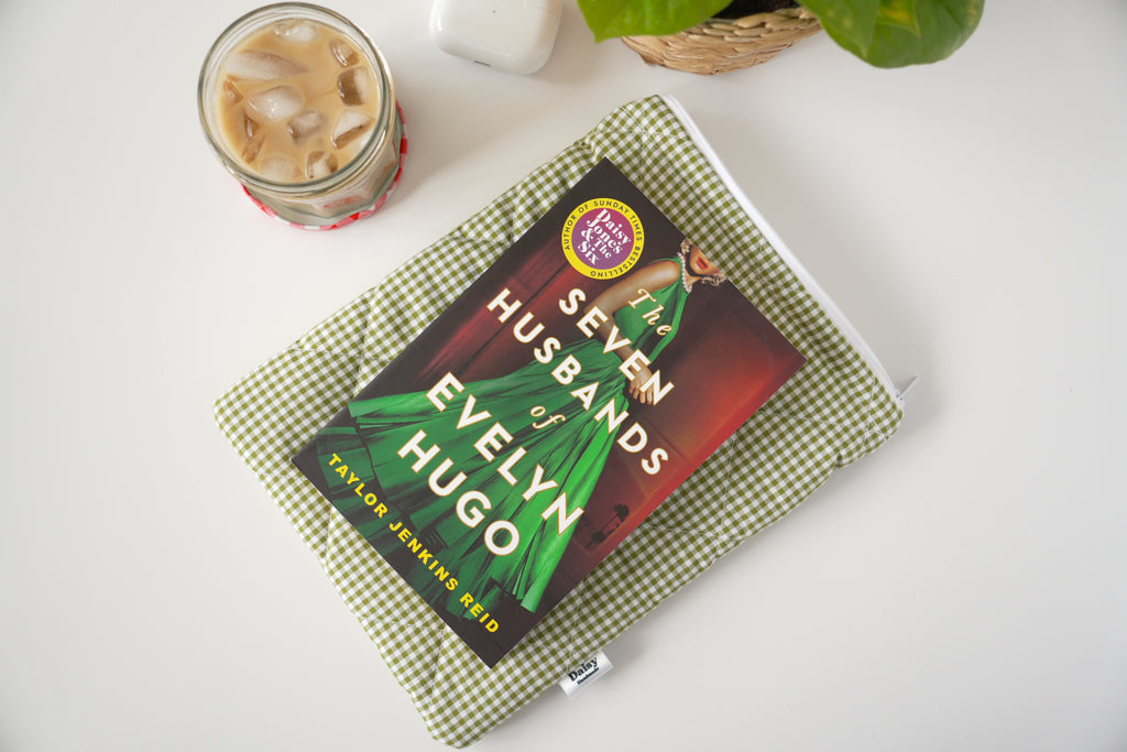 Quilted Olive green mini gingham book sleeve