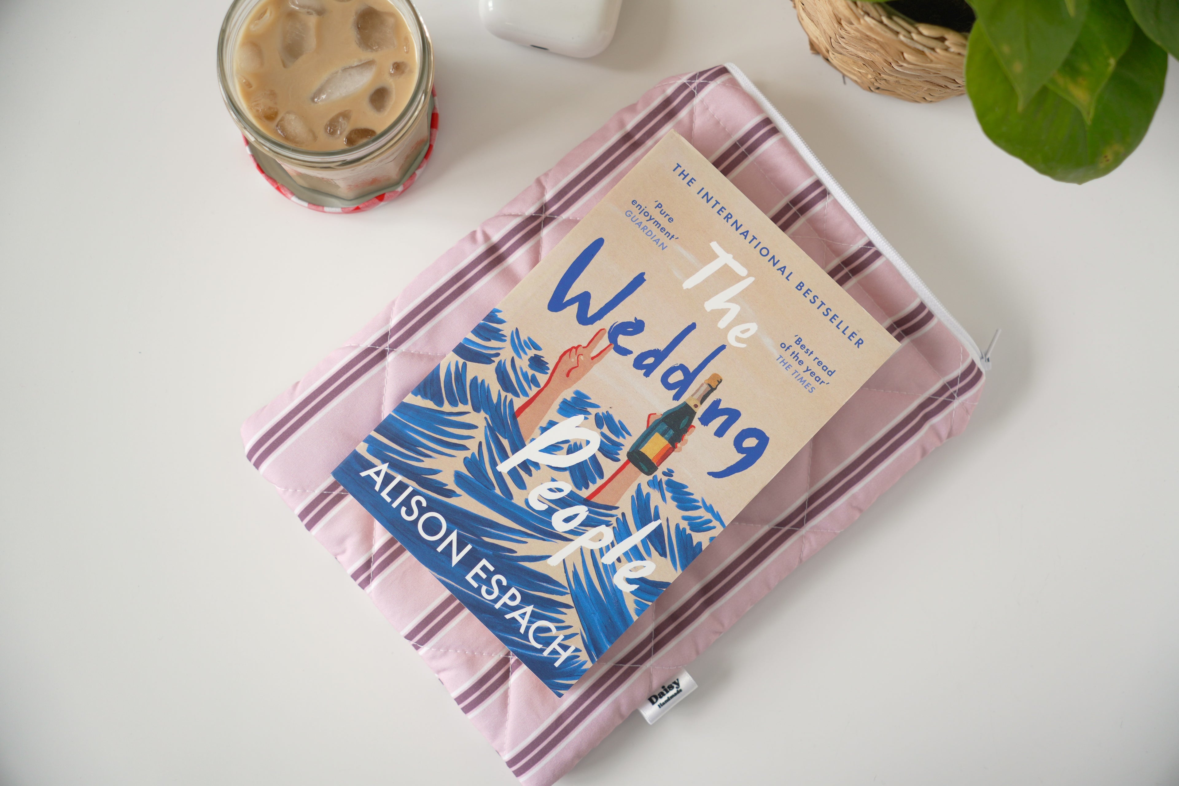 Quilted pink and maroon stripe book sleeve