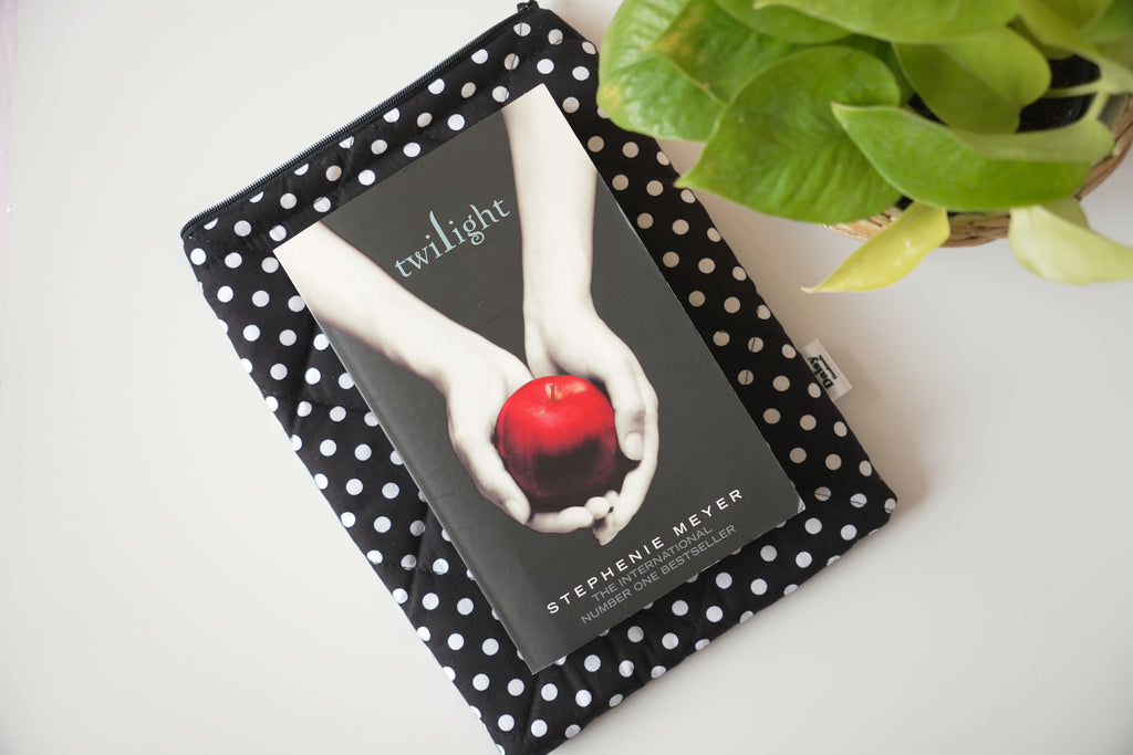 Quilted black polka dot book sleeve