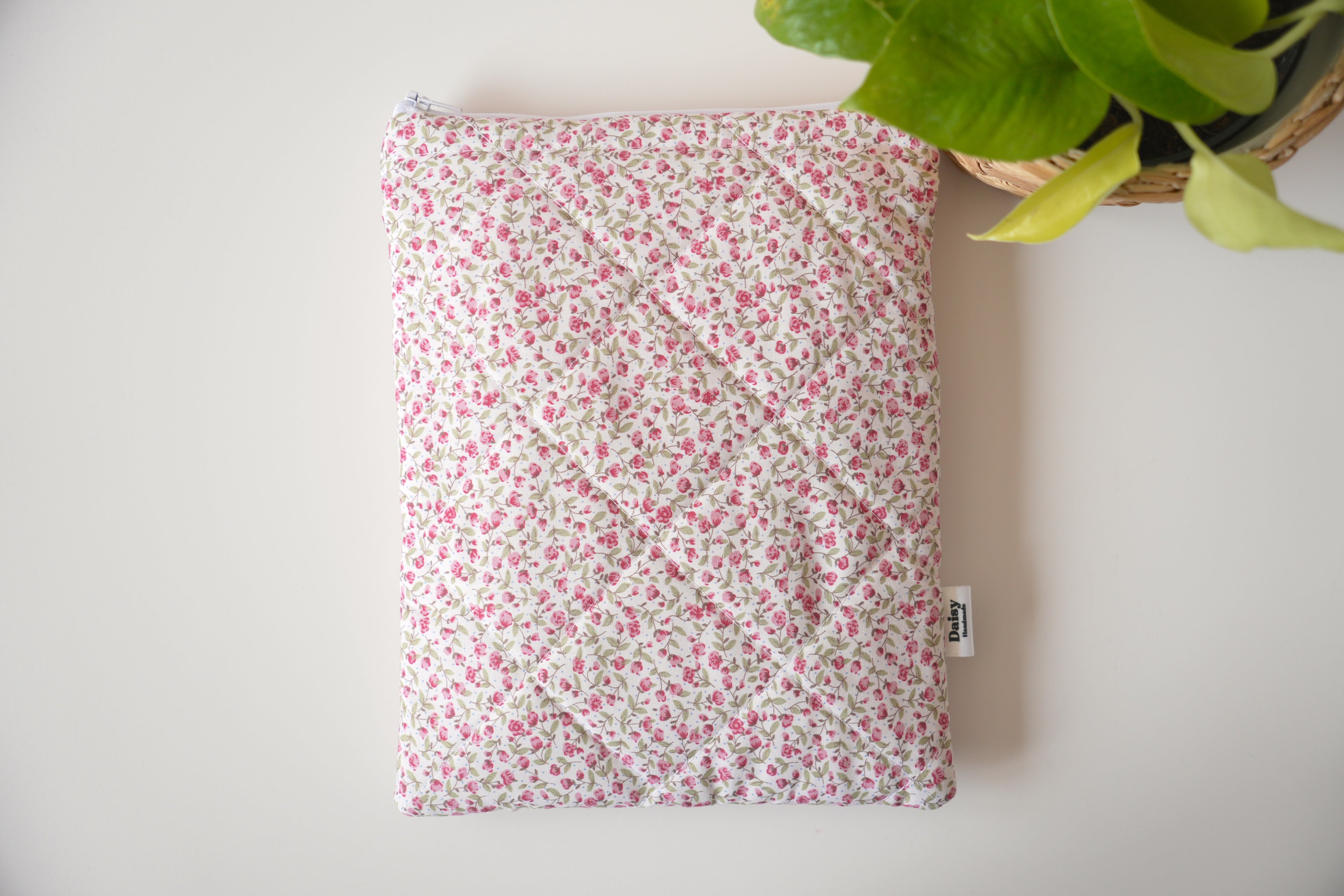 Quilted pink rose book sleeve
