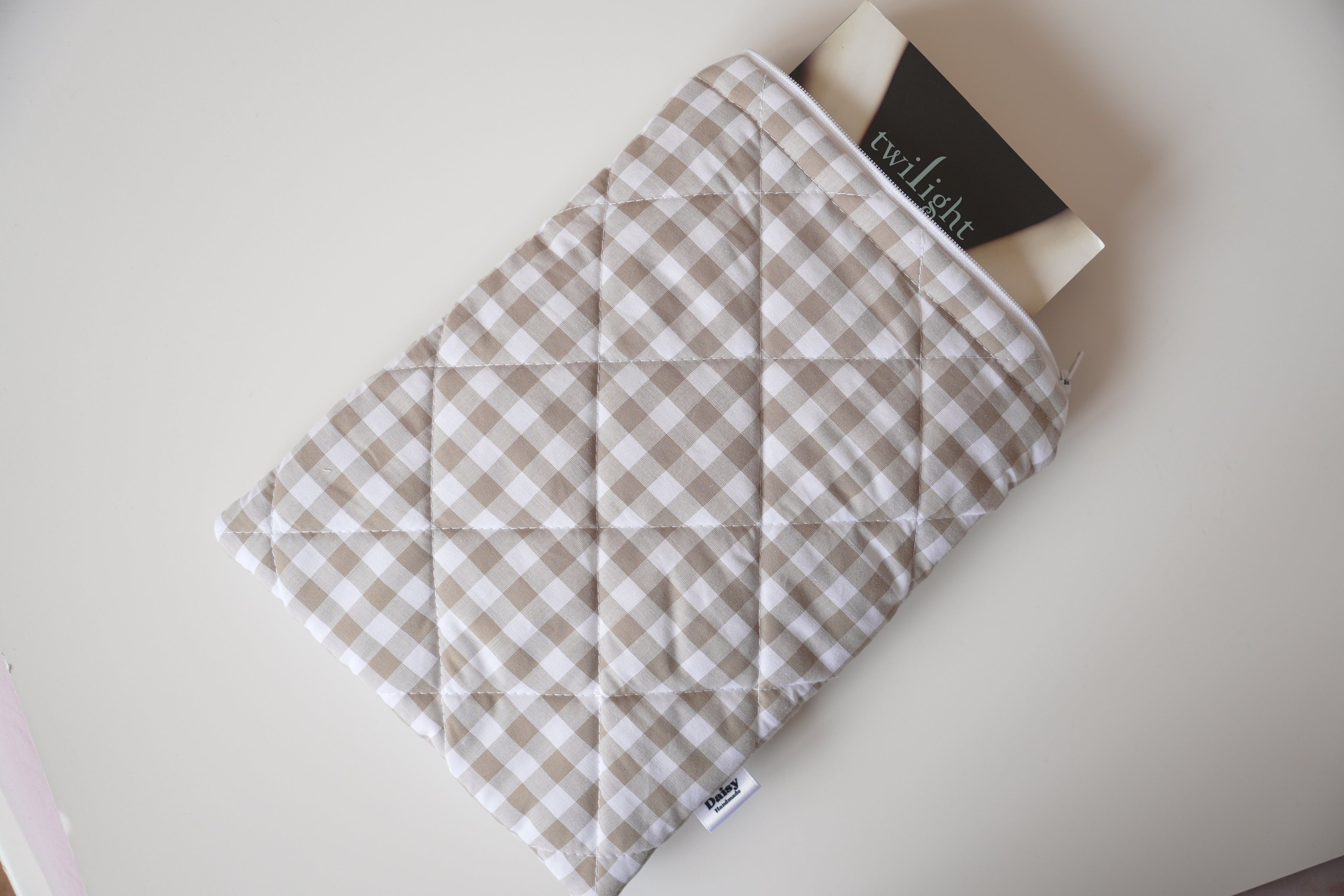 Quilted beige gingham book sleeve
