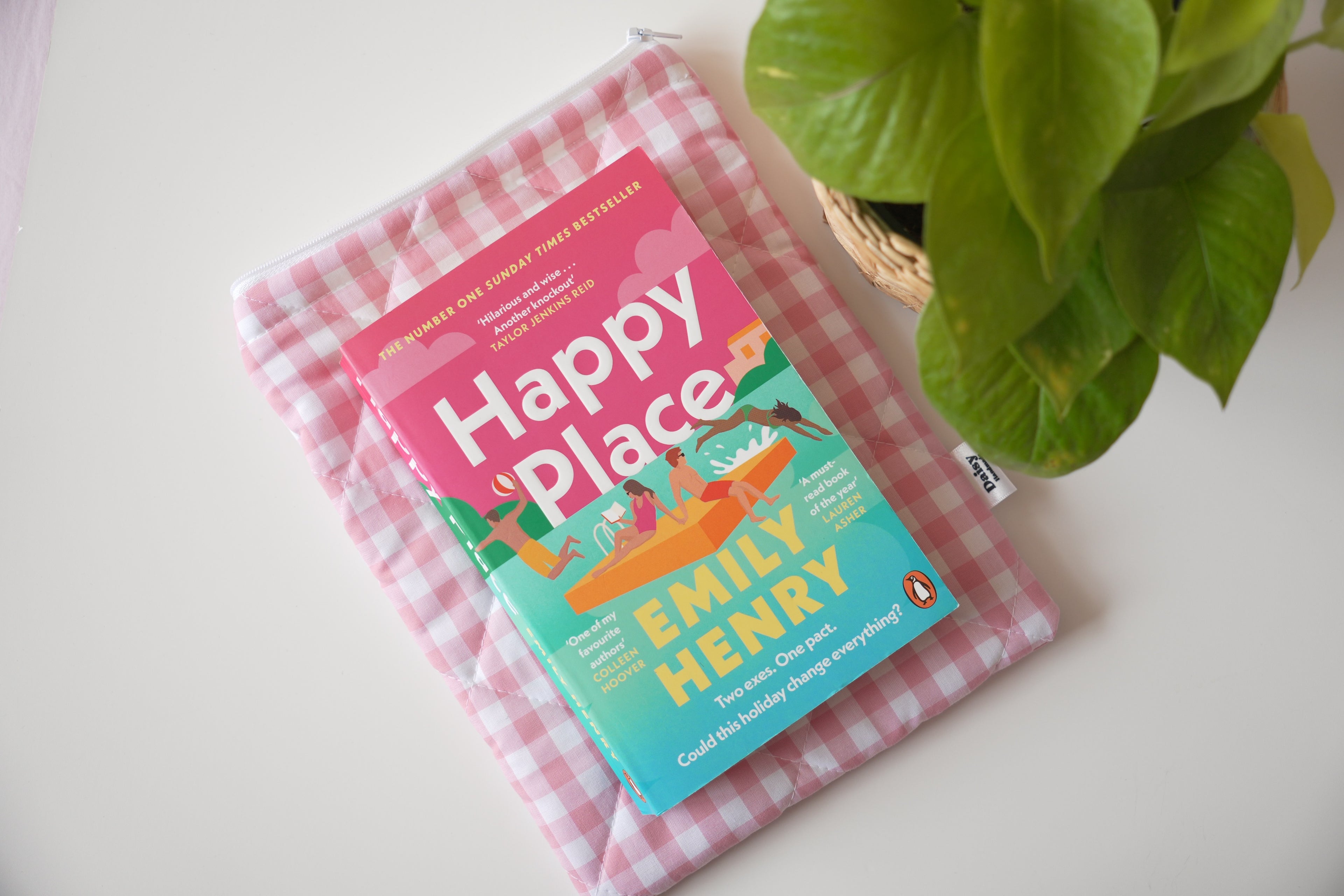 Quilted pink gingham book sleeve