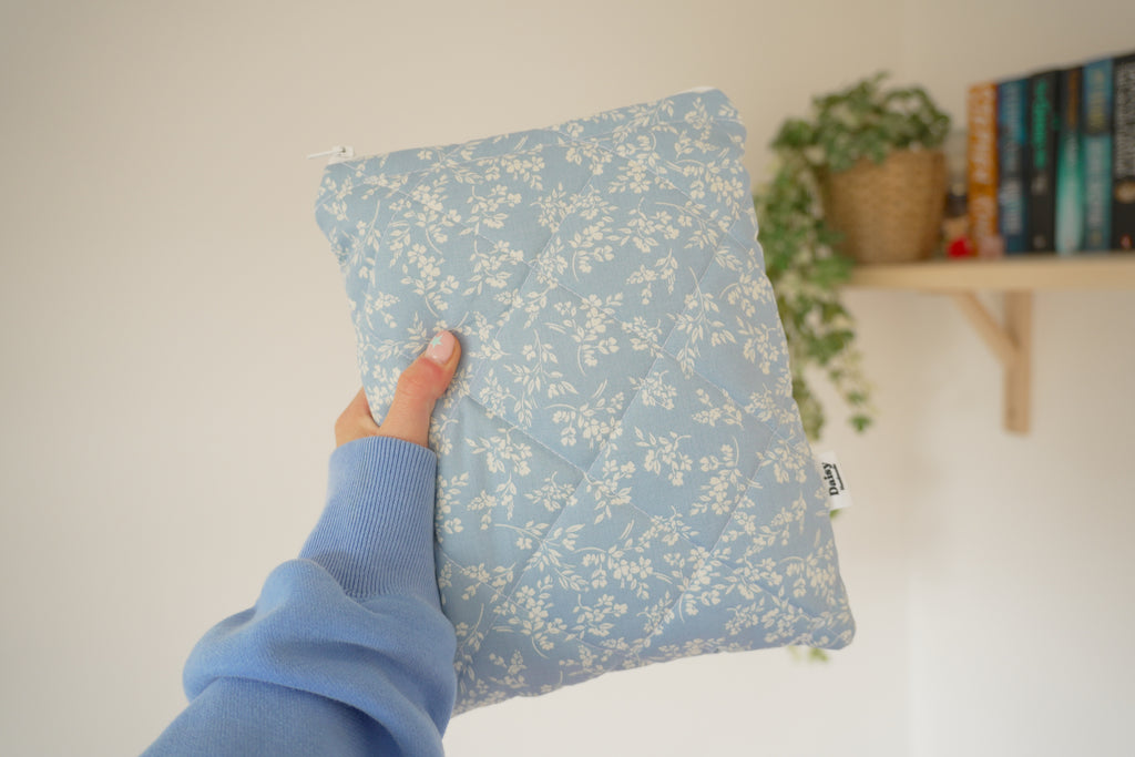 Quilted vintage blue floral book sleeve