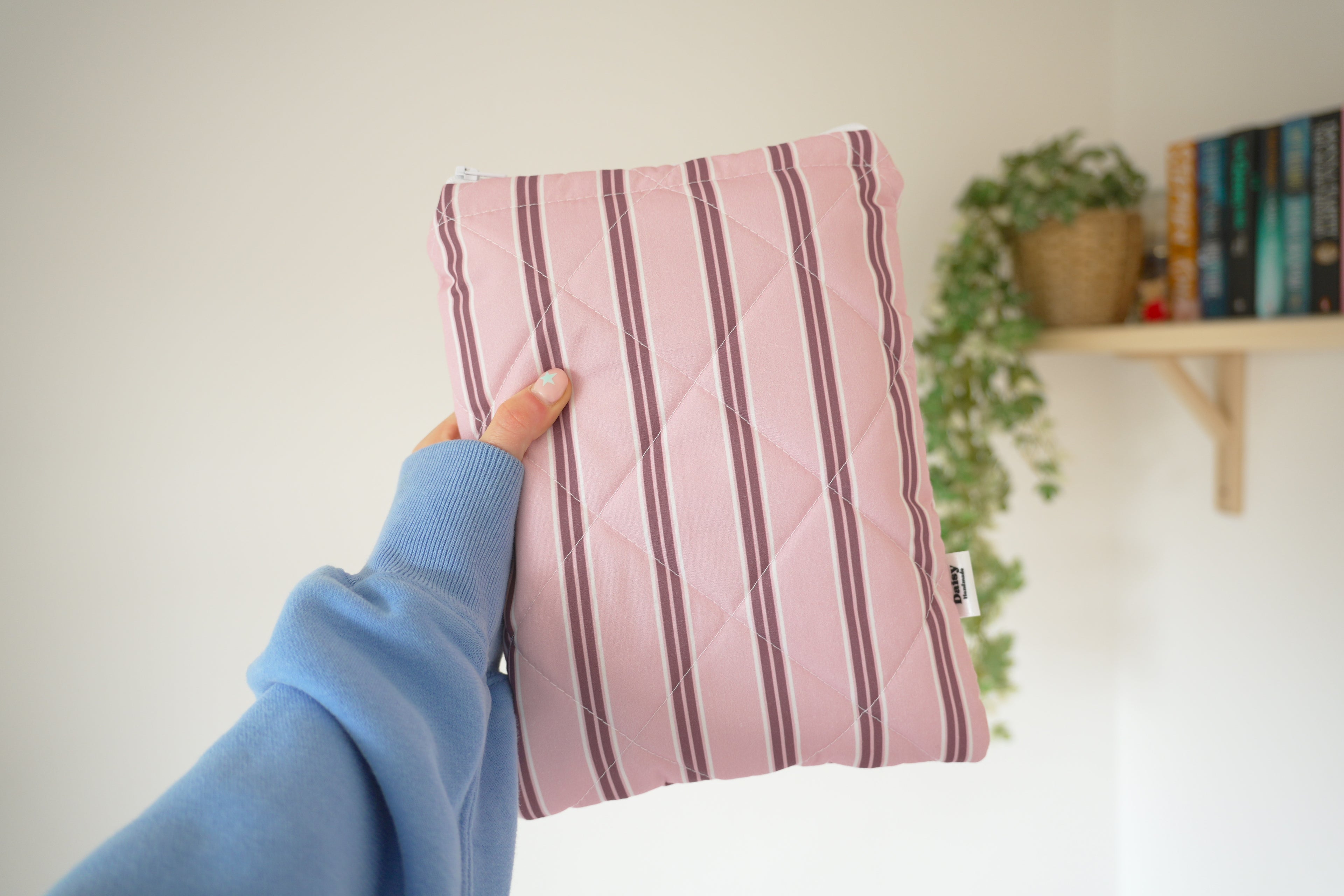 Quilted pink and maroon stripe book sleeve