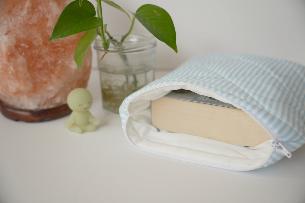 Quilted blue stripe book sleeve