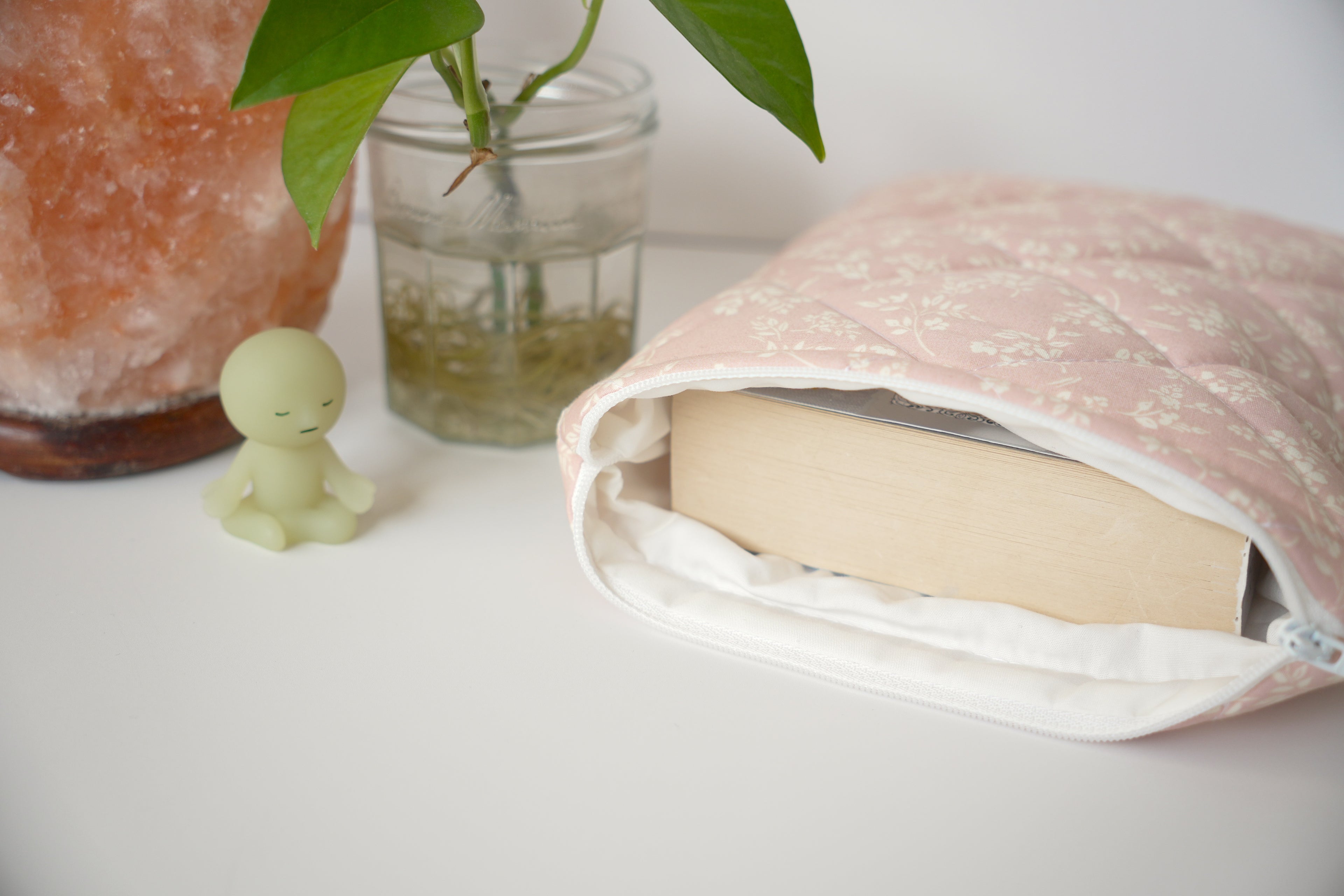 Quilted vintage pink floral book sleeve