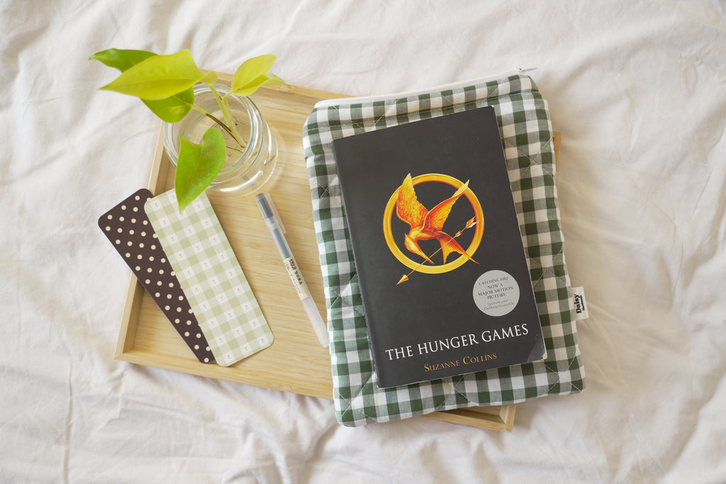 Quilted Forest green gingham book sleeve