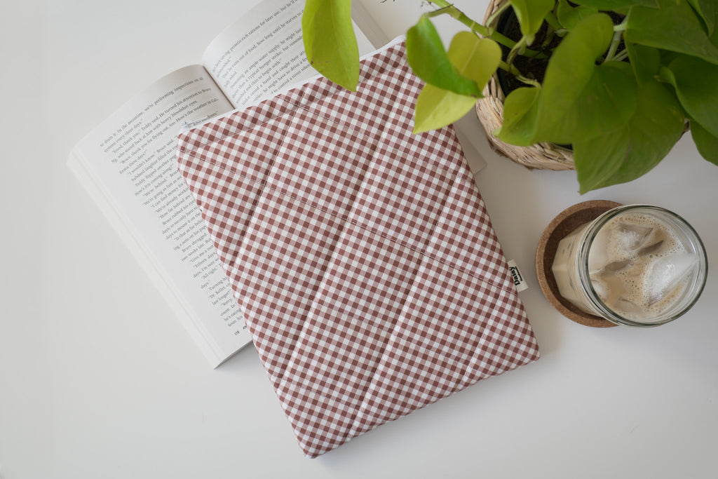 Quilted brown diagonal gingham book sleeve