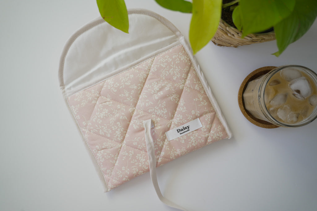 Quilted bow closure kindle sleeve in vintage pink floral
