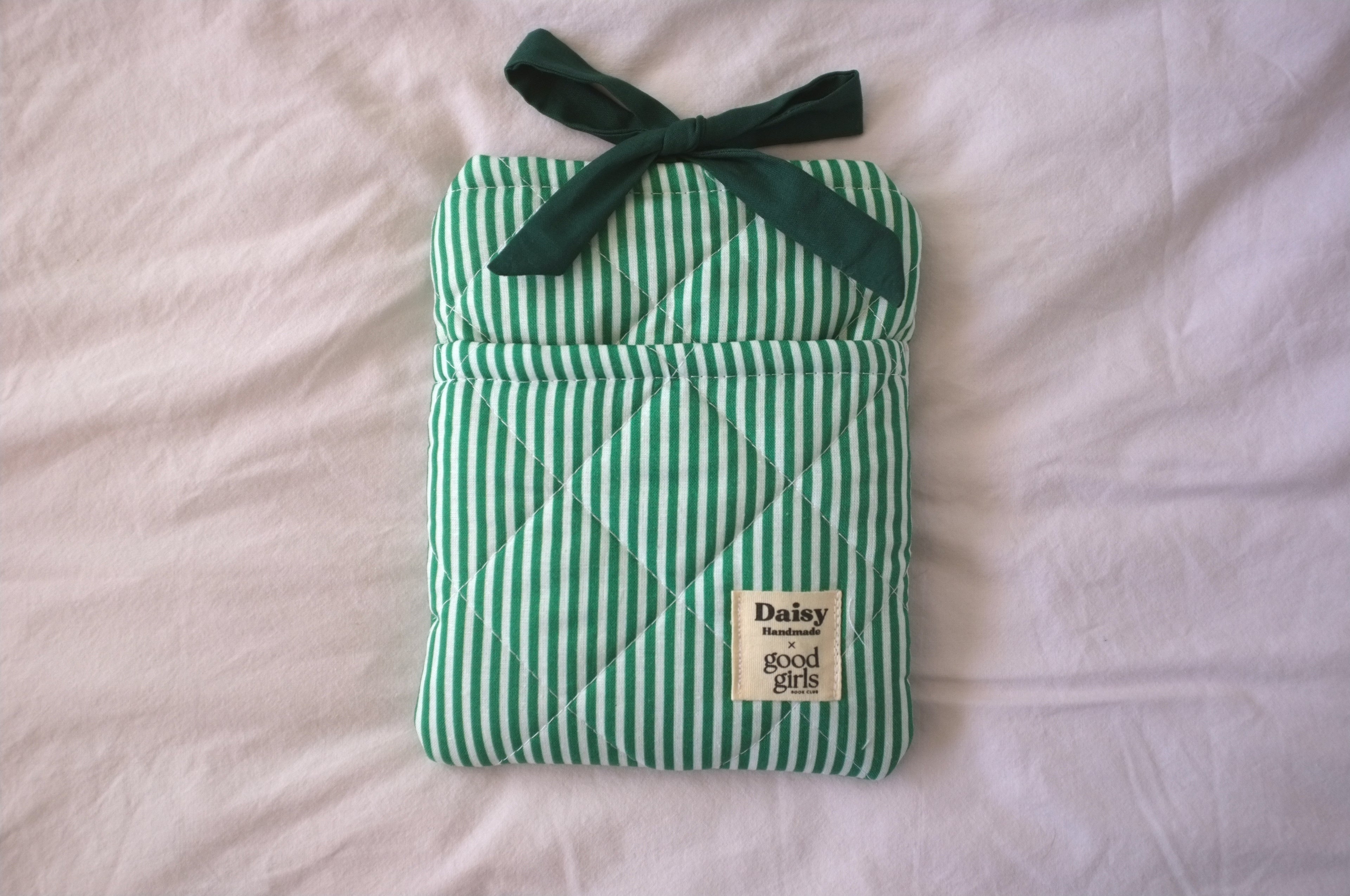 Green and White Striped eReader Case with Green Bow Closure