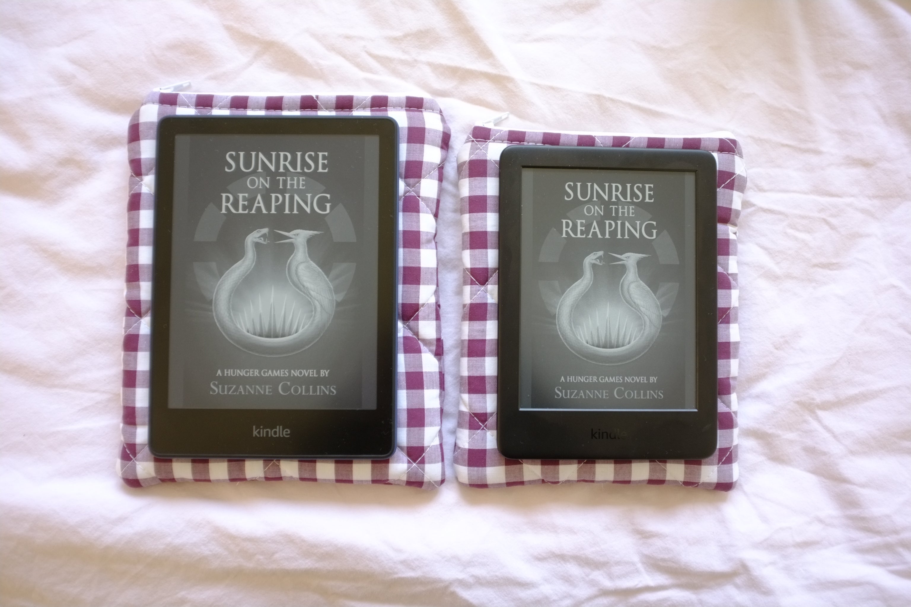 Kindle sleeve plum gingham