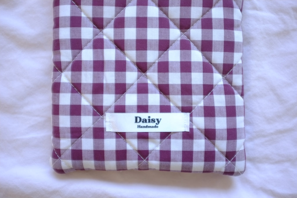 Kindle sleeve plum gingham