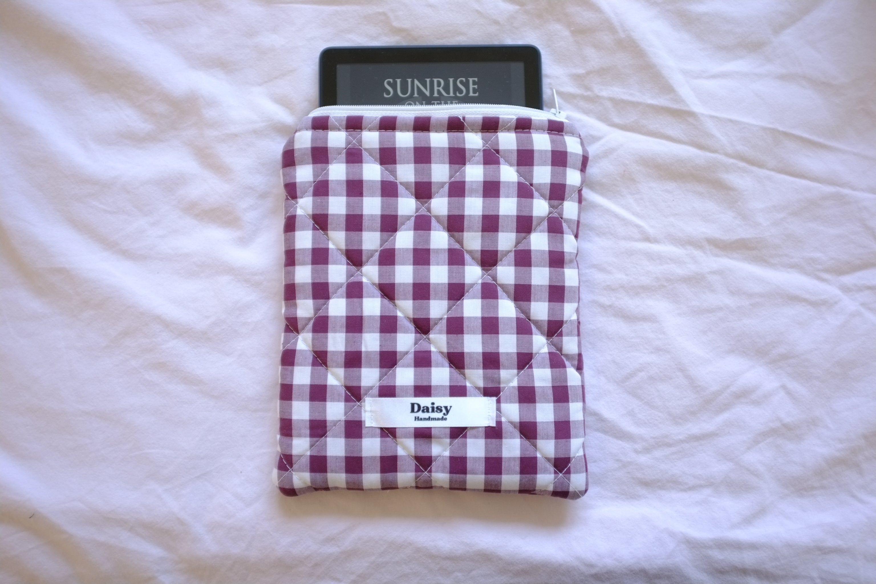 Kindle sleeve plum gingham
