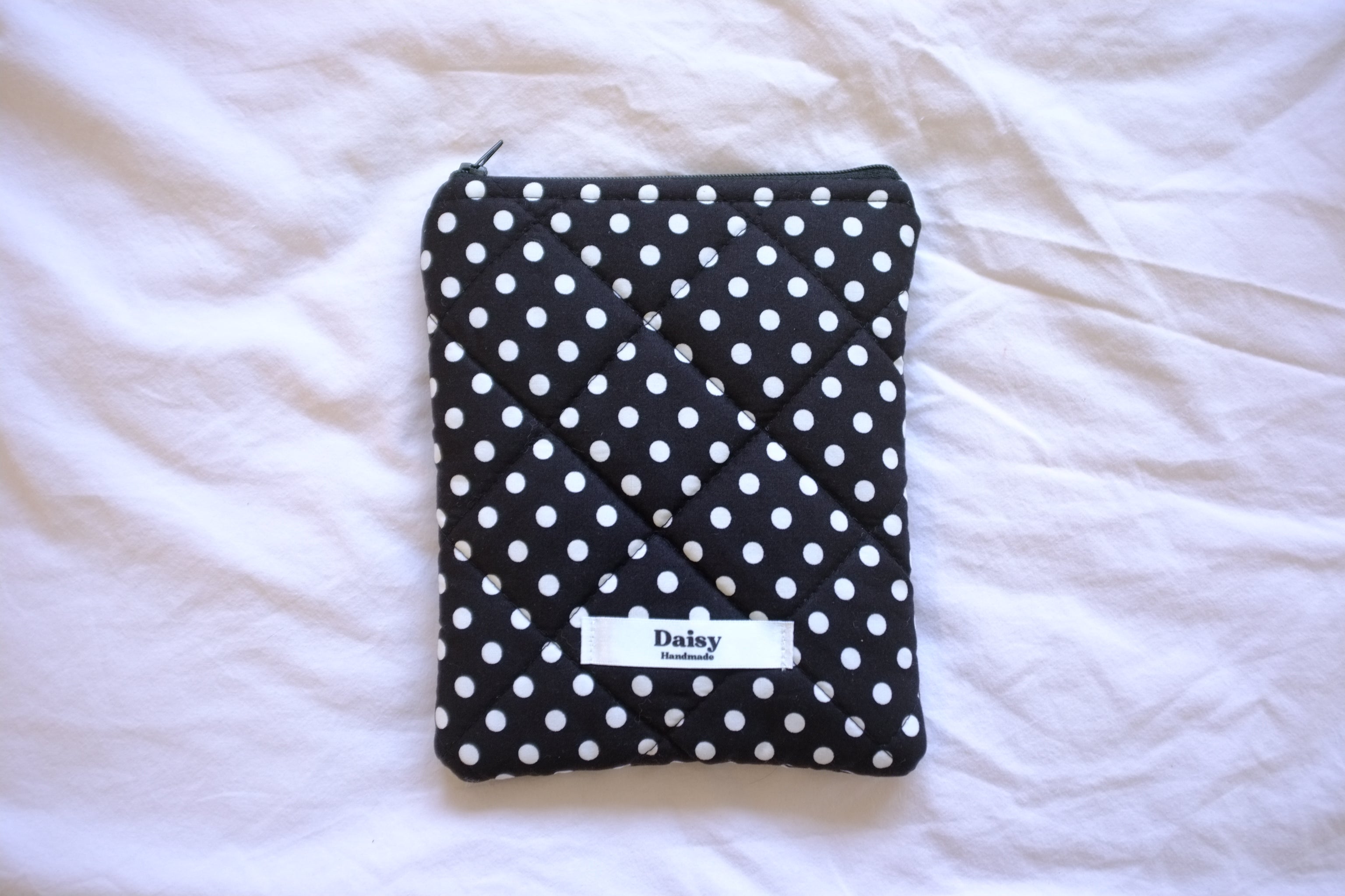 Quilted Kindle sleeve black polka dot