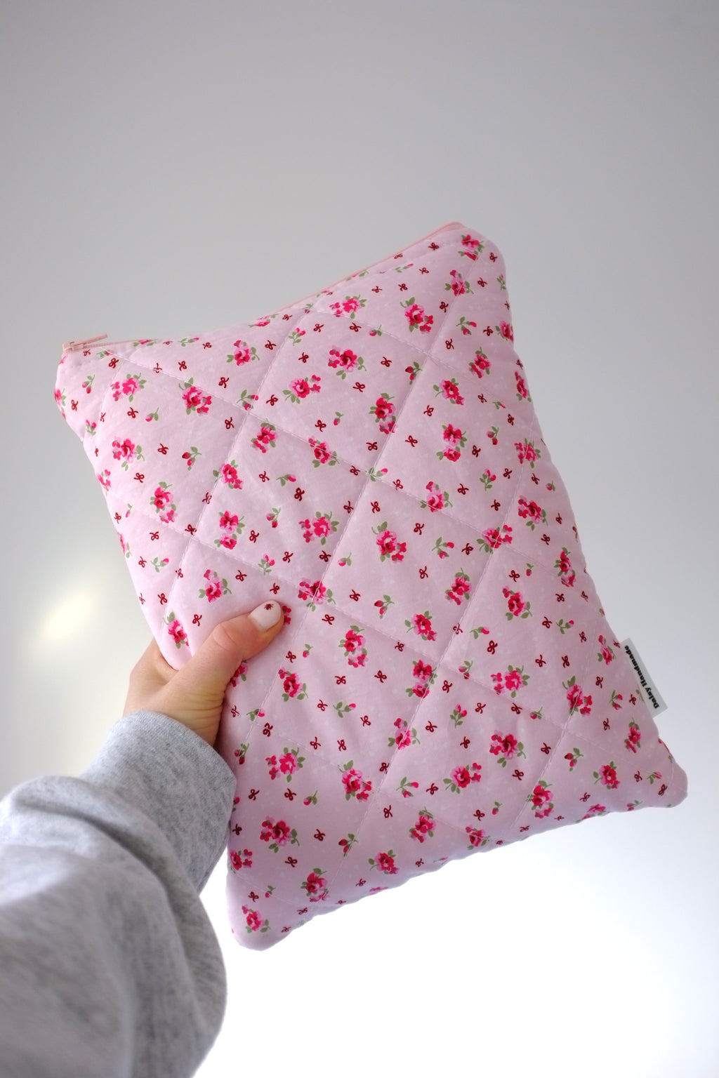 Custom Quilted Book Sleeve with Zip