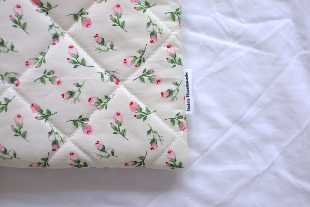 Quilted Ivory rose buds book sleeve
