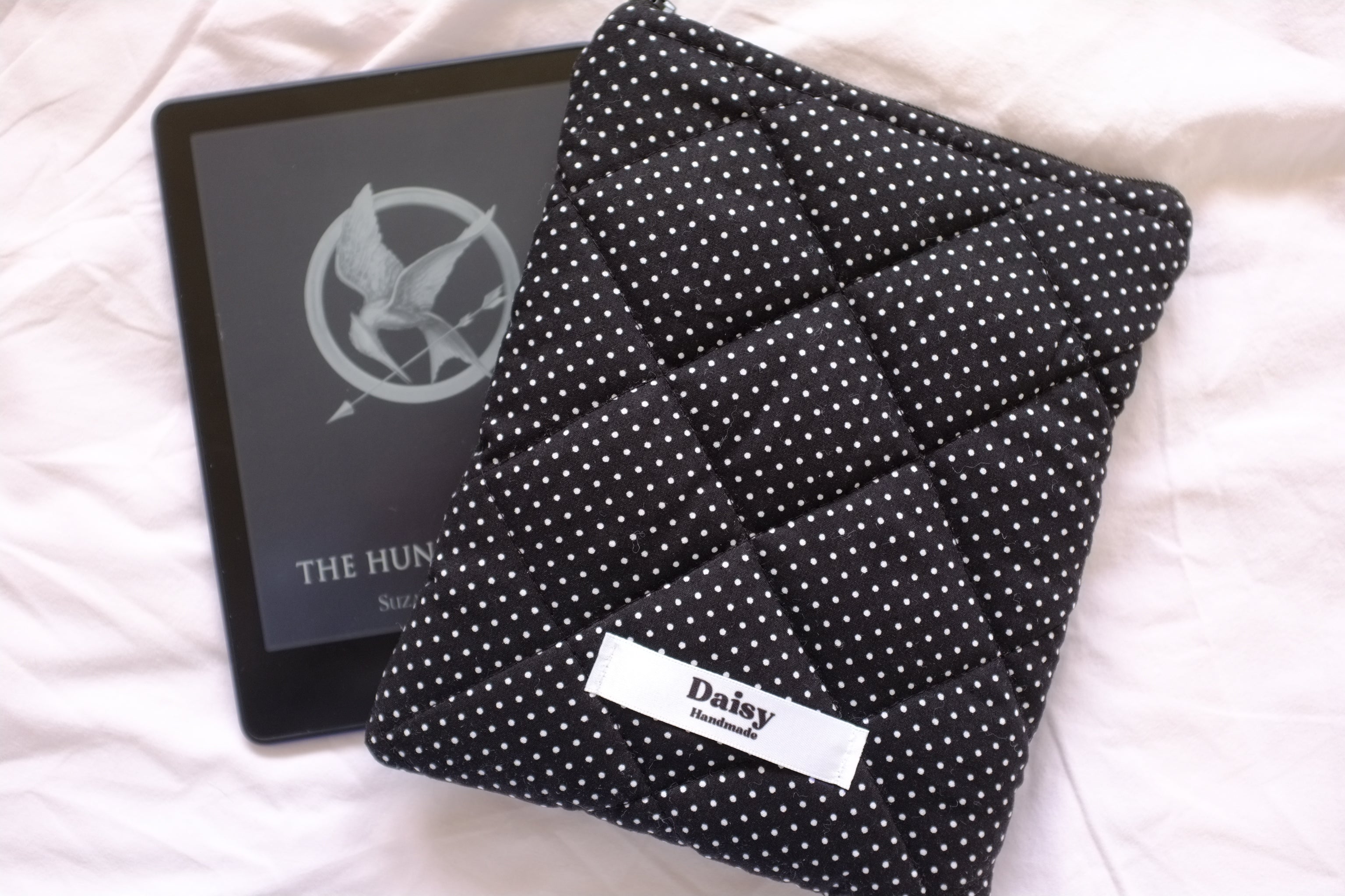 Quilted Kindle sleeve mini black polka dot