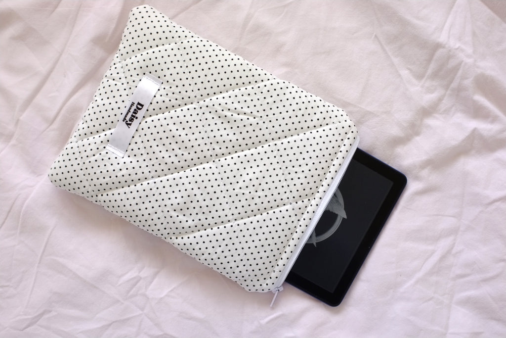 Quilted Kindle sleeve mini white polka dot