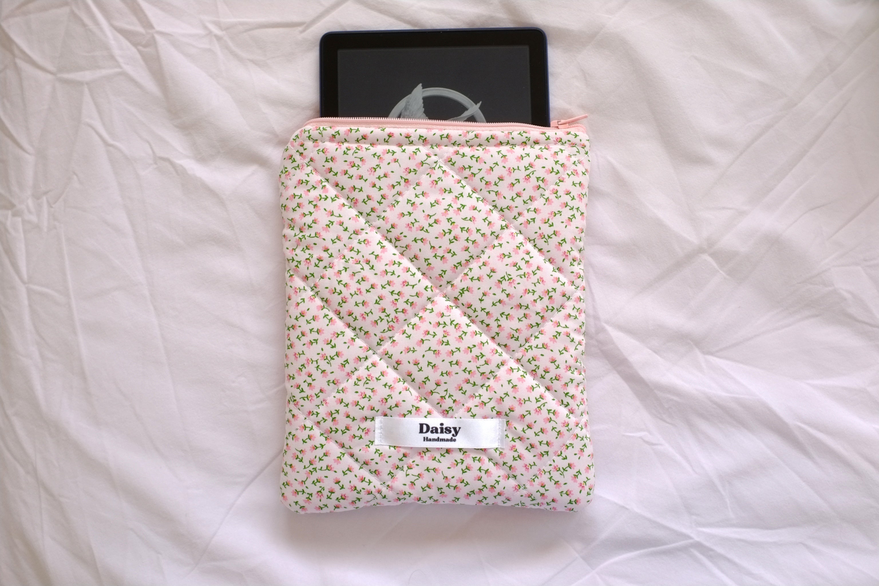 Quilted Kindle sleeve pink mini floral
