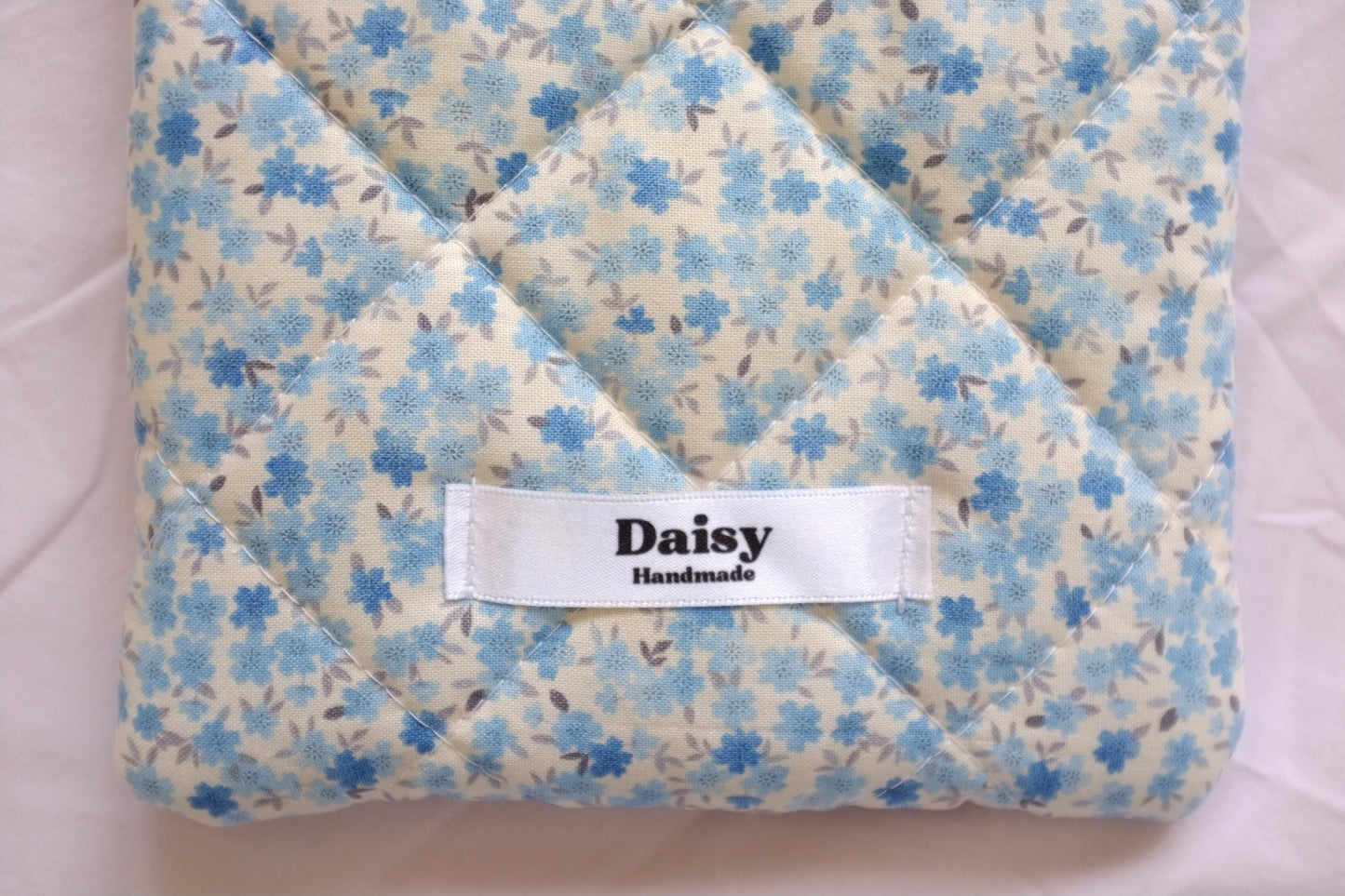 Kindle sleeve blue blossom