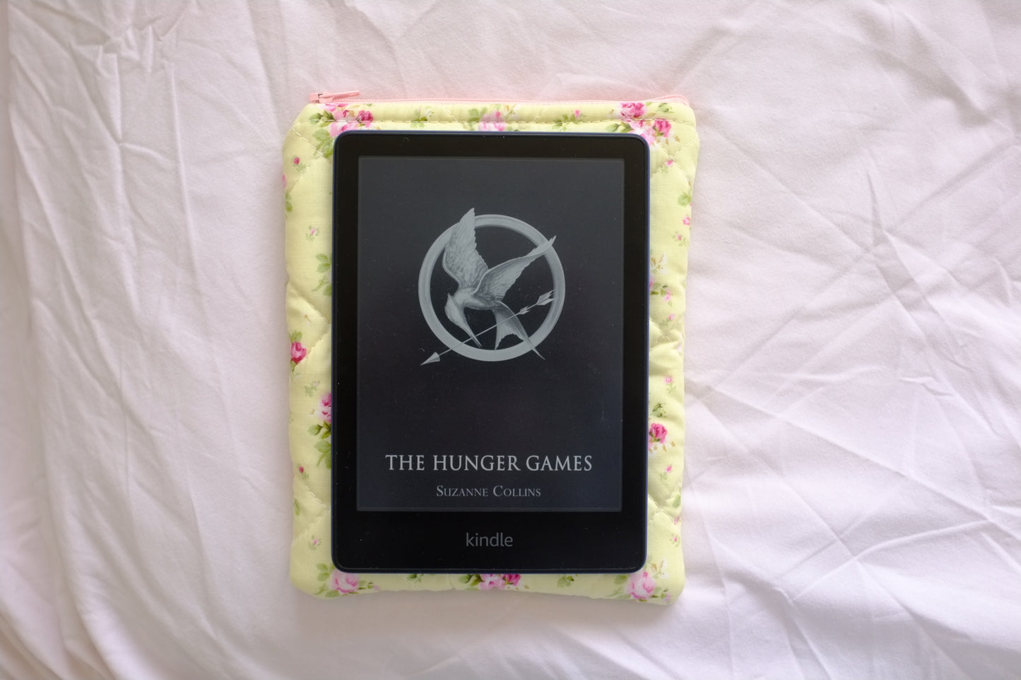 Kindle sleeve yellow pink rose