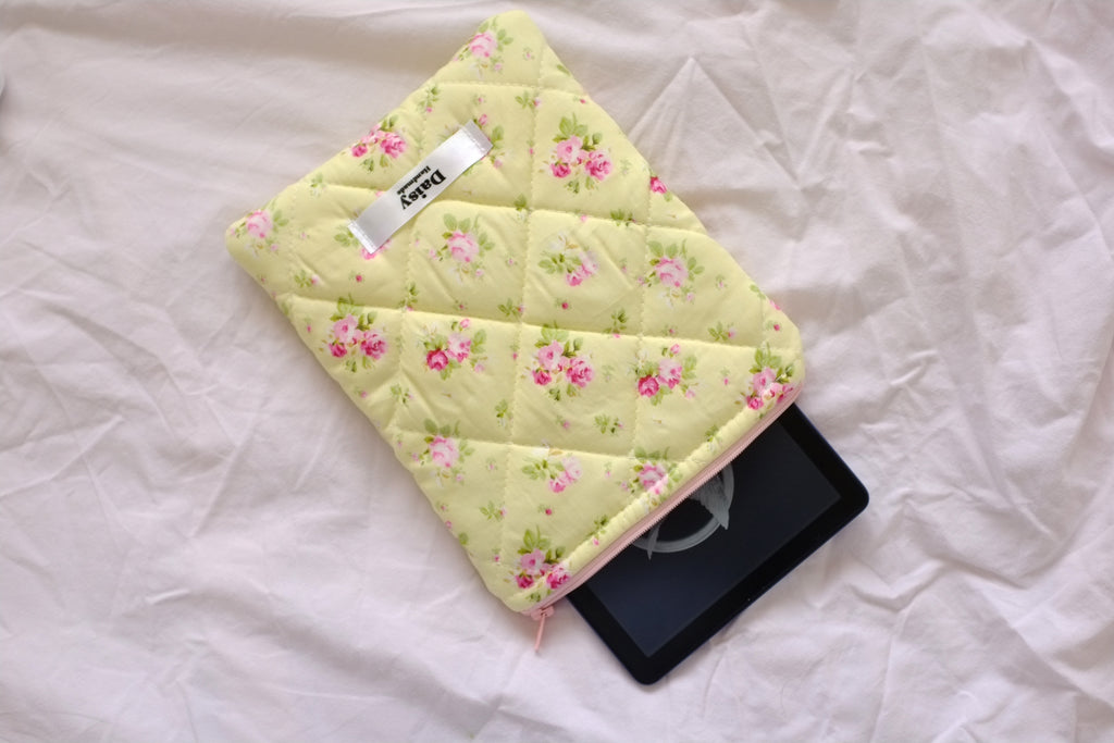 Quilted Kindle sleeve yellow pink rose