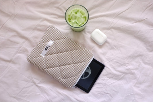 Kindle sleeve beige mini gingham
