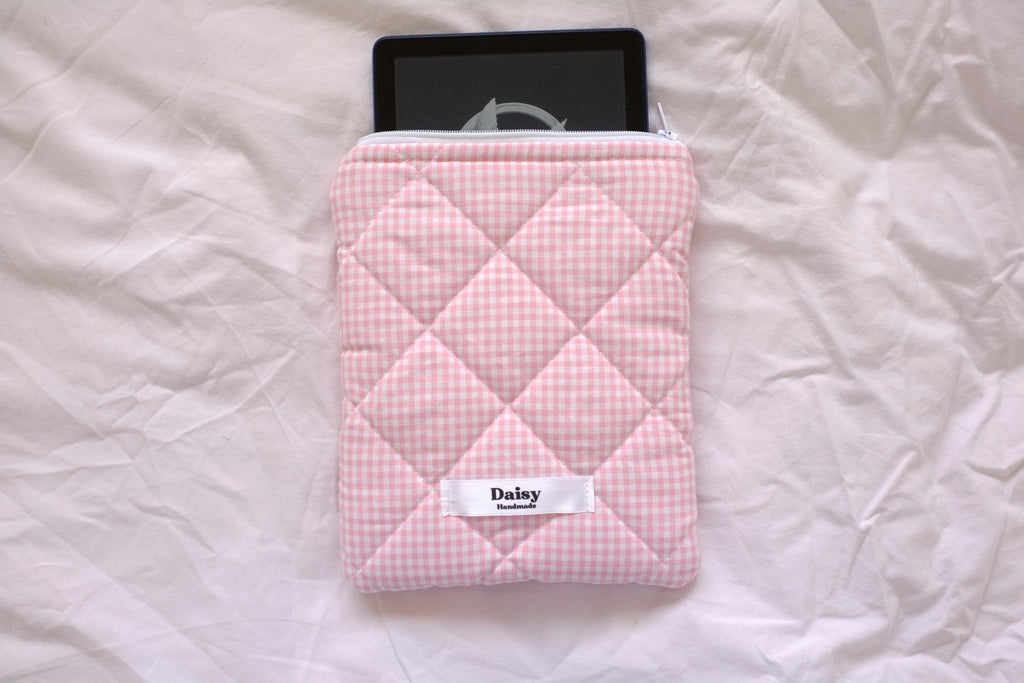 Quilted Kindle sleeve pink mini gingham