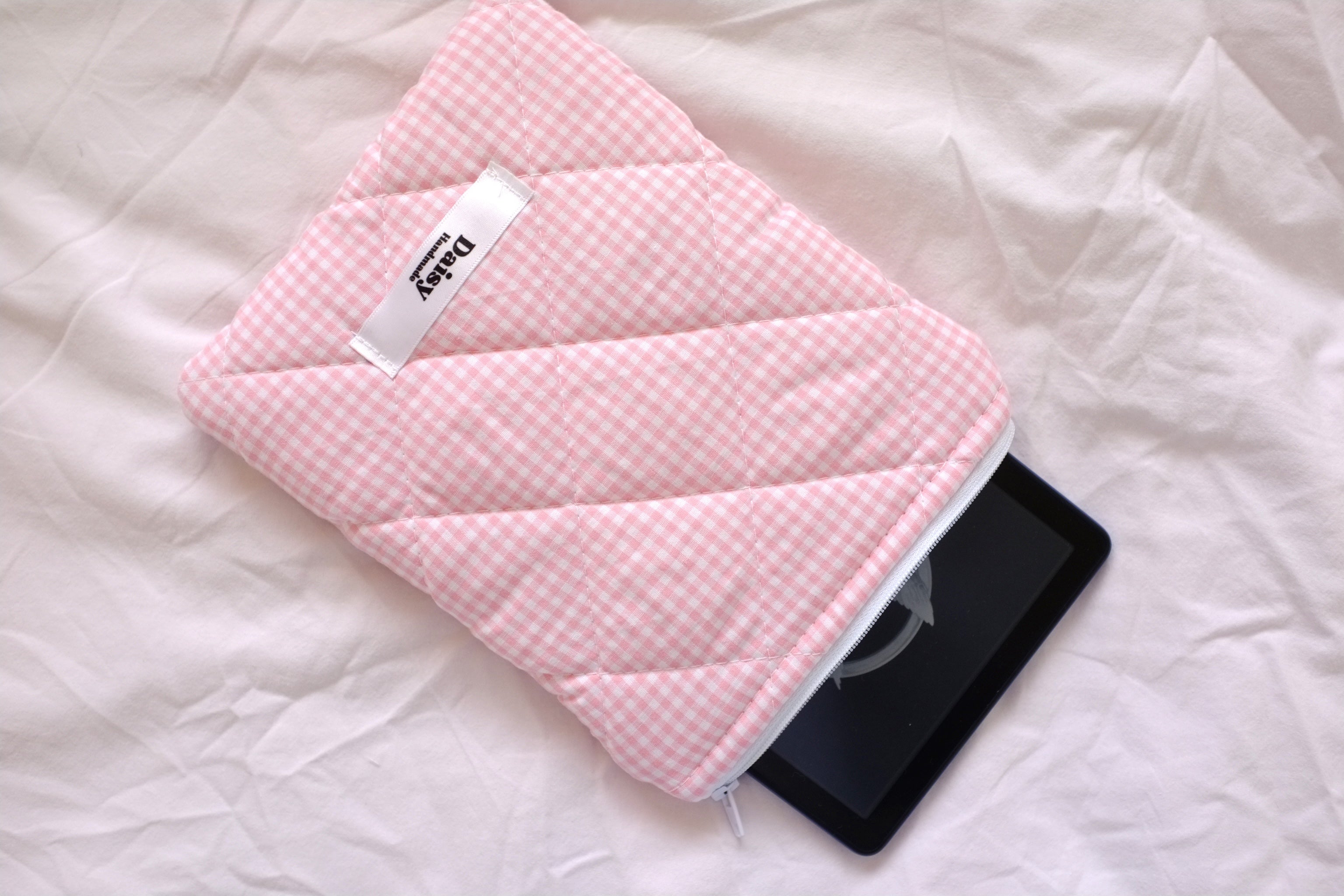 Quilted Kindle sleeve pink mini gingham