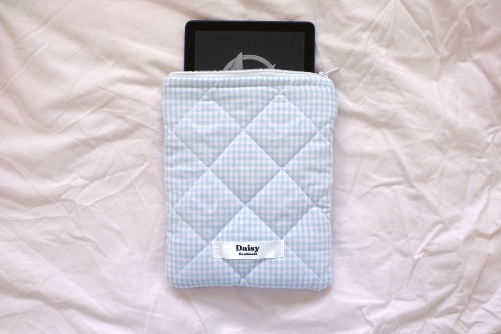 Quilted Kindle sleeve light blue mini gingham