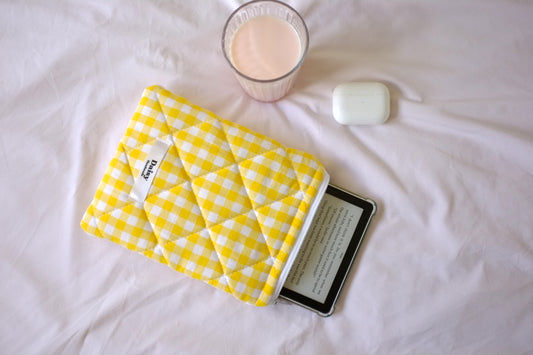 Kindle sleeve yellow gingham