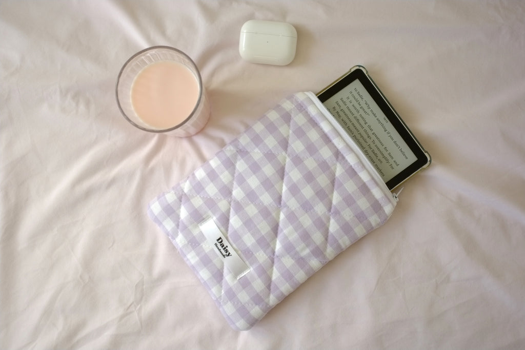 Quilted Kindle sleeve purple gingham