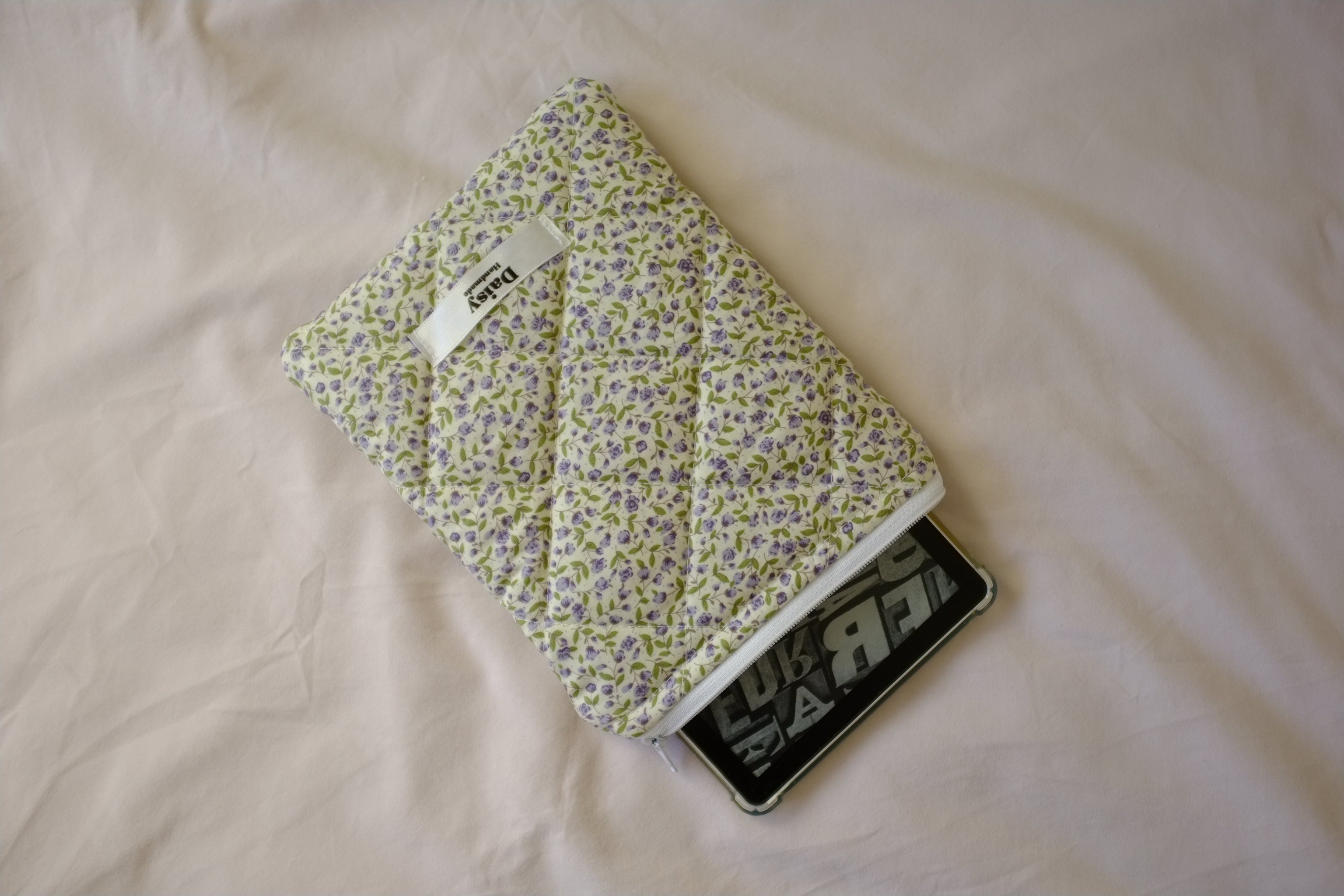 Quilted Kindle sleeve purple rose buds
