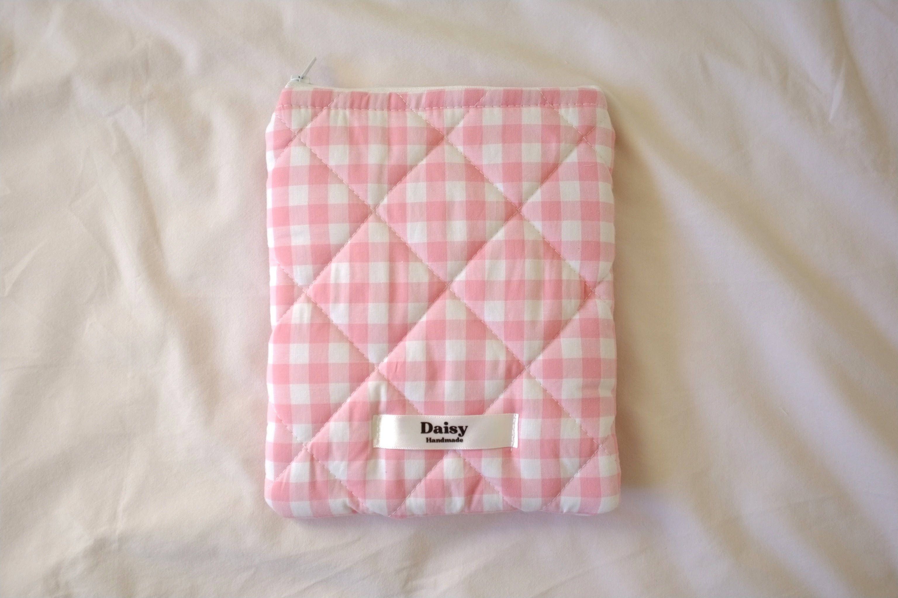 Quilted Kindle sleeve pink gingham