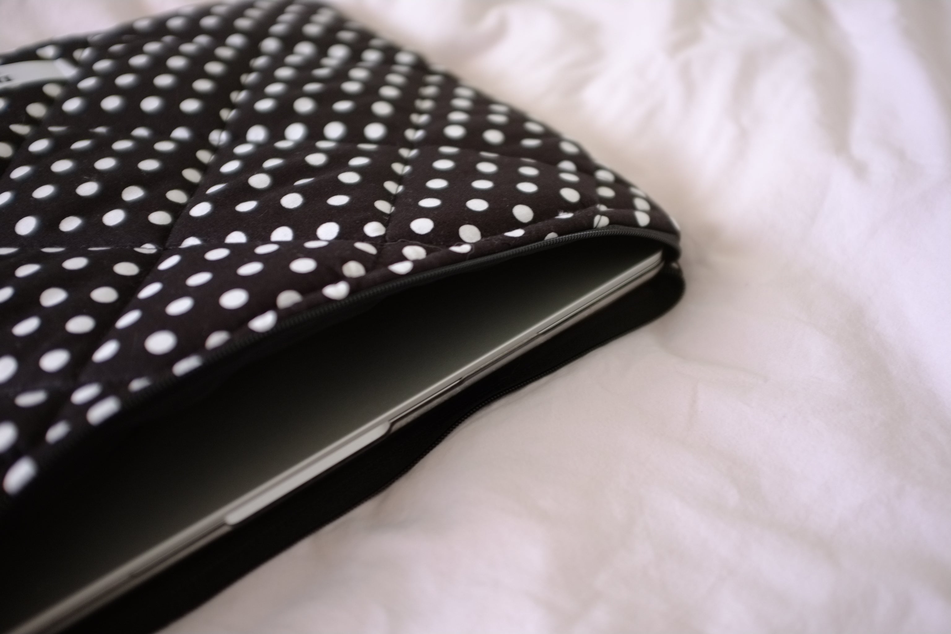 Laptop sleeve black and white polka dot